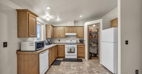 2210 Fox Street, Silver Springs, NV 89429 Photo