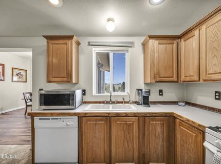 2210 Fox Street, Silver Springs, NV 89429 Photo