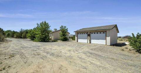 2210 Fox Street, Silver Springs, NV 89429 Photo
