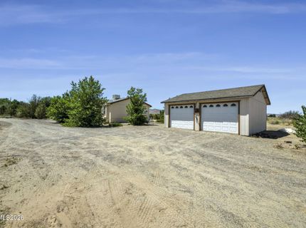 2210 Fox Street, Silver Springs, NV 89429 Photo