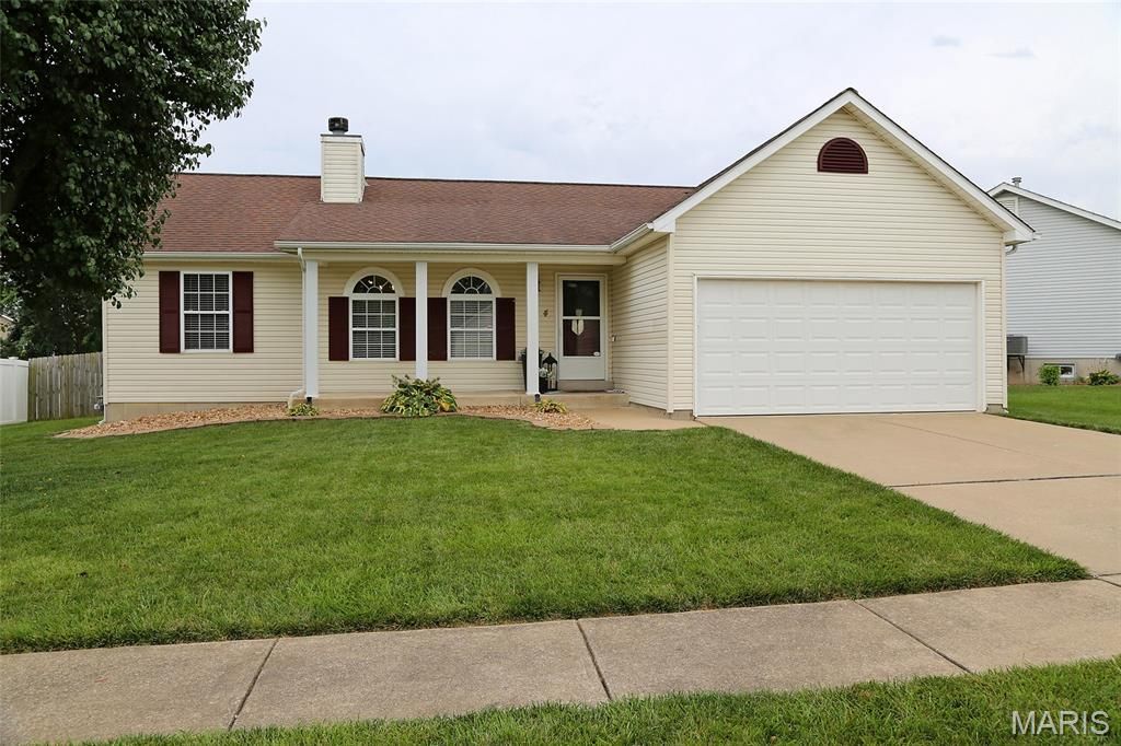 4 Tomahawk Court , O Fallon, MO 63366 Main Photo
