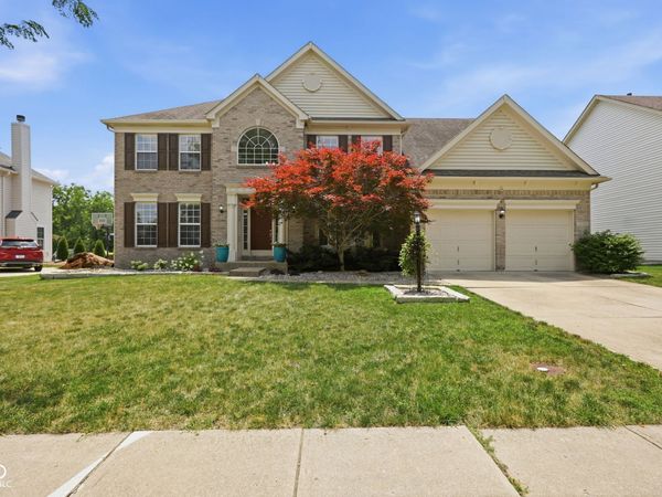 5729 Fairbourne Court, Carmel, IN 46033
