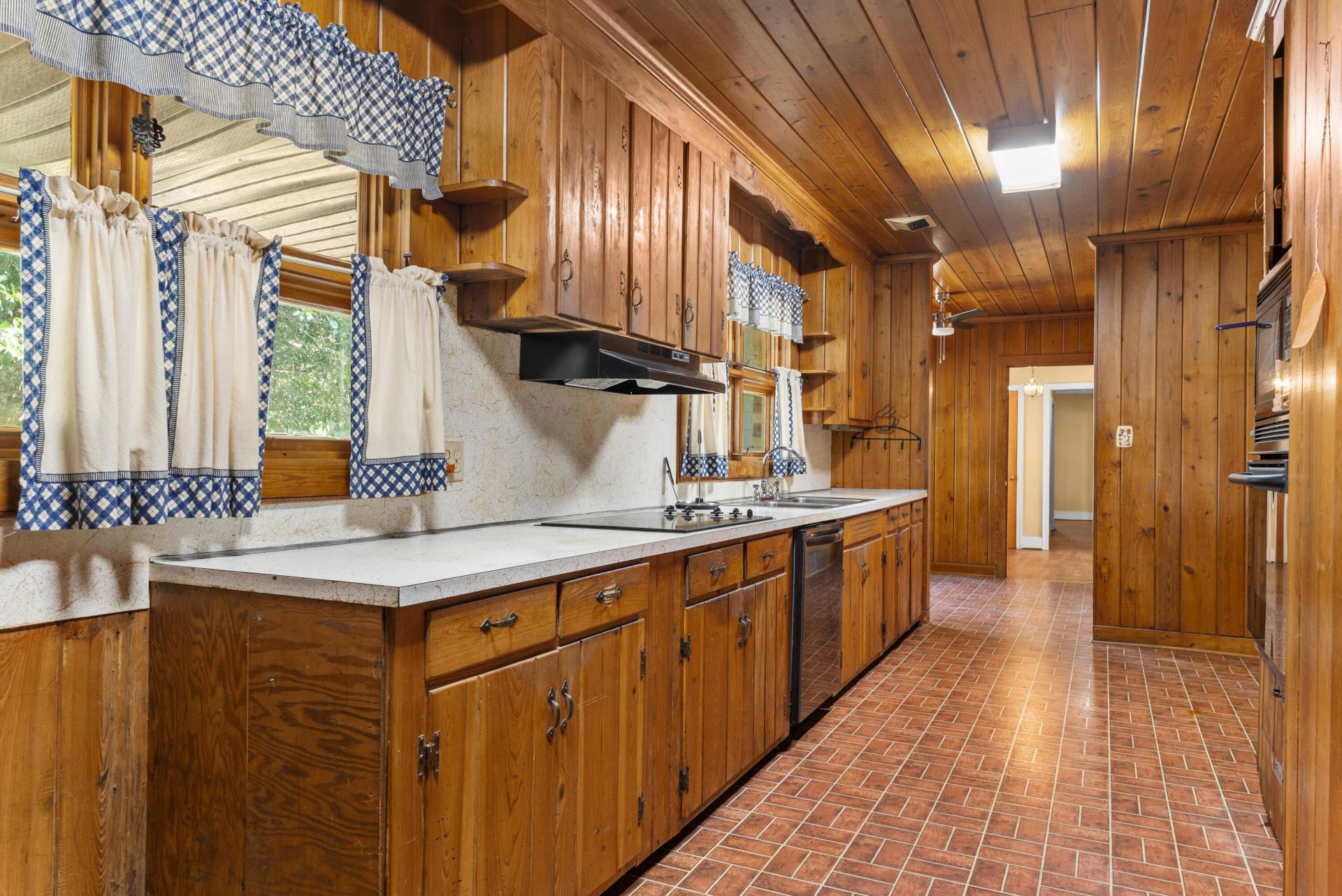 3022 Cordova Road Photo 11