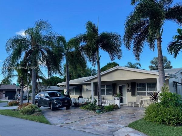 4401 NW 43rd Ave , Tamarac, FL 33319