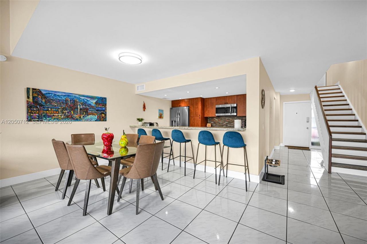 11290 NW 14th Ct, Pembroke Pines, FL 33026 Photo