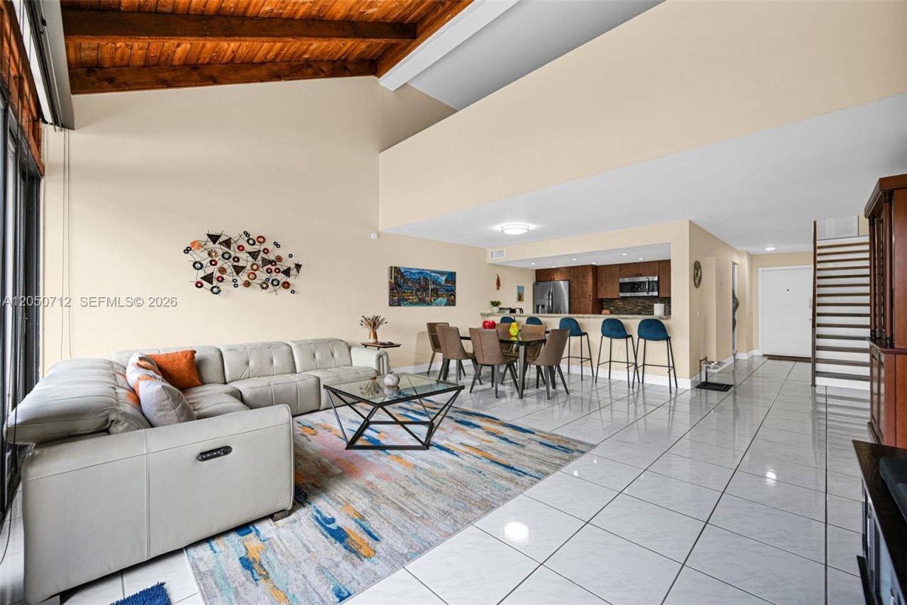 11290 NW 14th Ct, Pembroke Pines, FL 33026 Photo