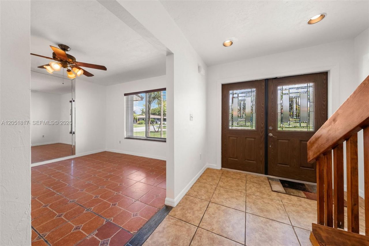 8744 SW 176th Ter , Palmetto Bay, FL 33157 Photo