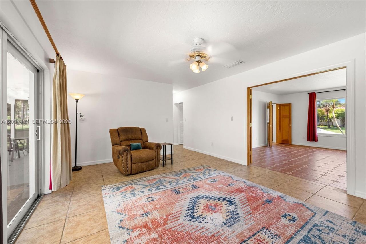 8744 SW 176th Ter , Palmetto Bay, FL 33157 Photo