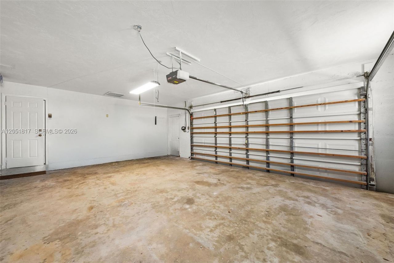 8744 SW 176th Ter , Palmetto Bay, FL 33157 Photo
