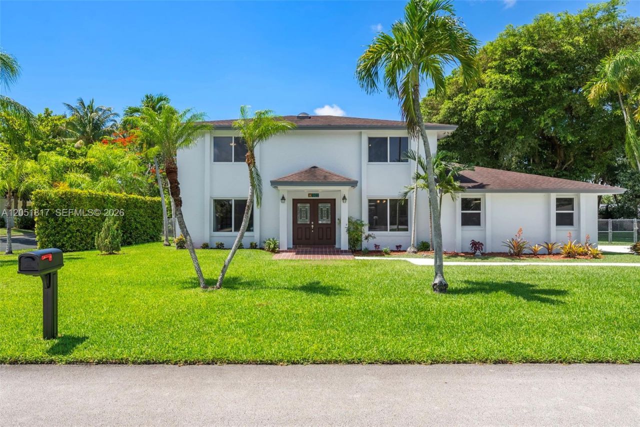 8744 SW 176th Ter , Palmetto Bay, FL 33157 Photo