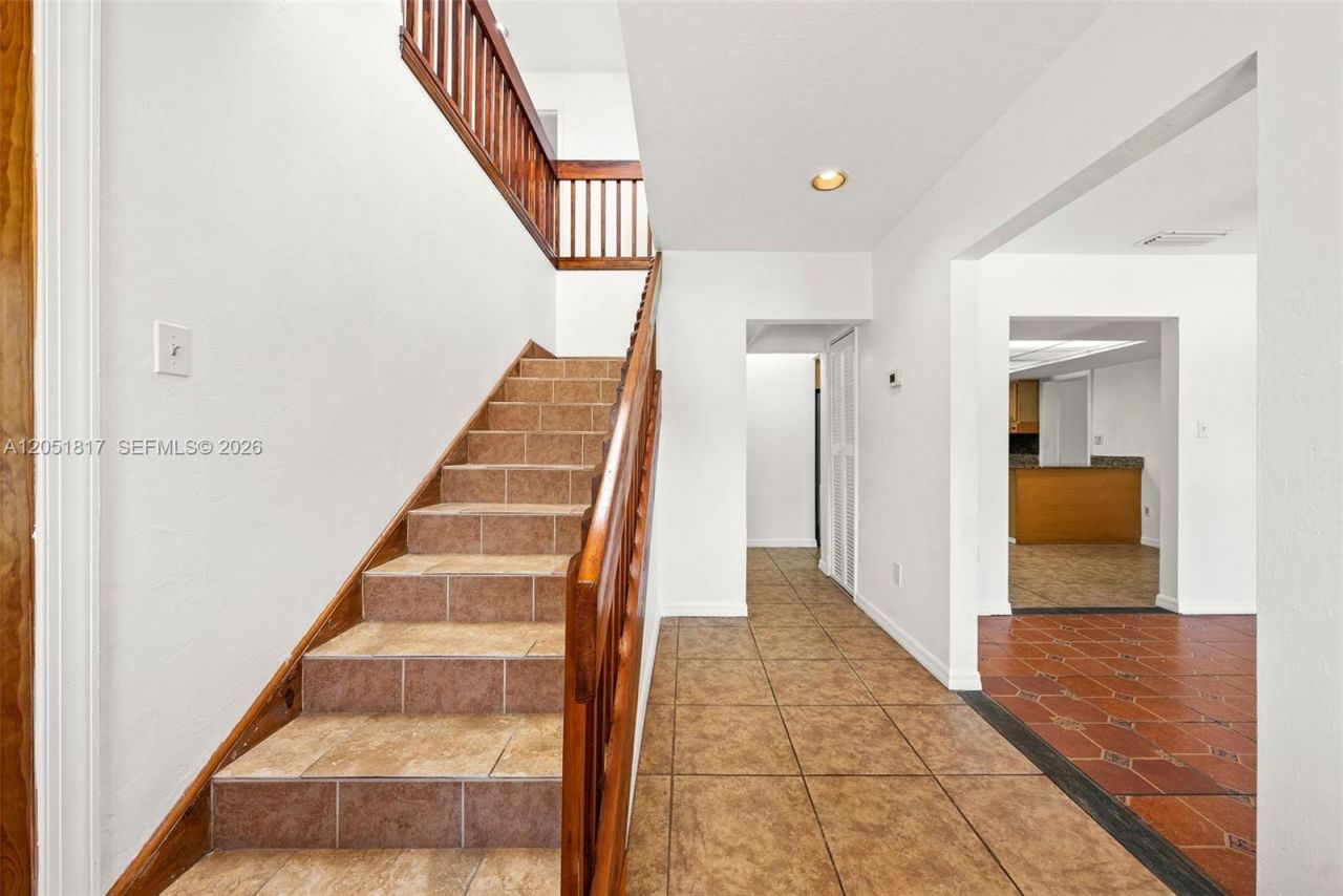 8744 SW 176th Ter , Palmetto Bay, FL 33157 Photo