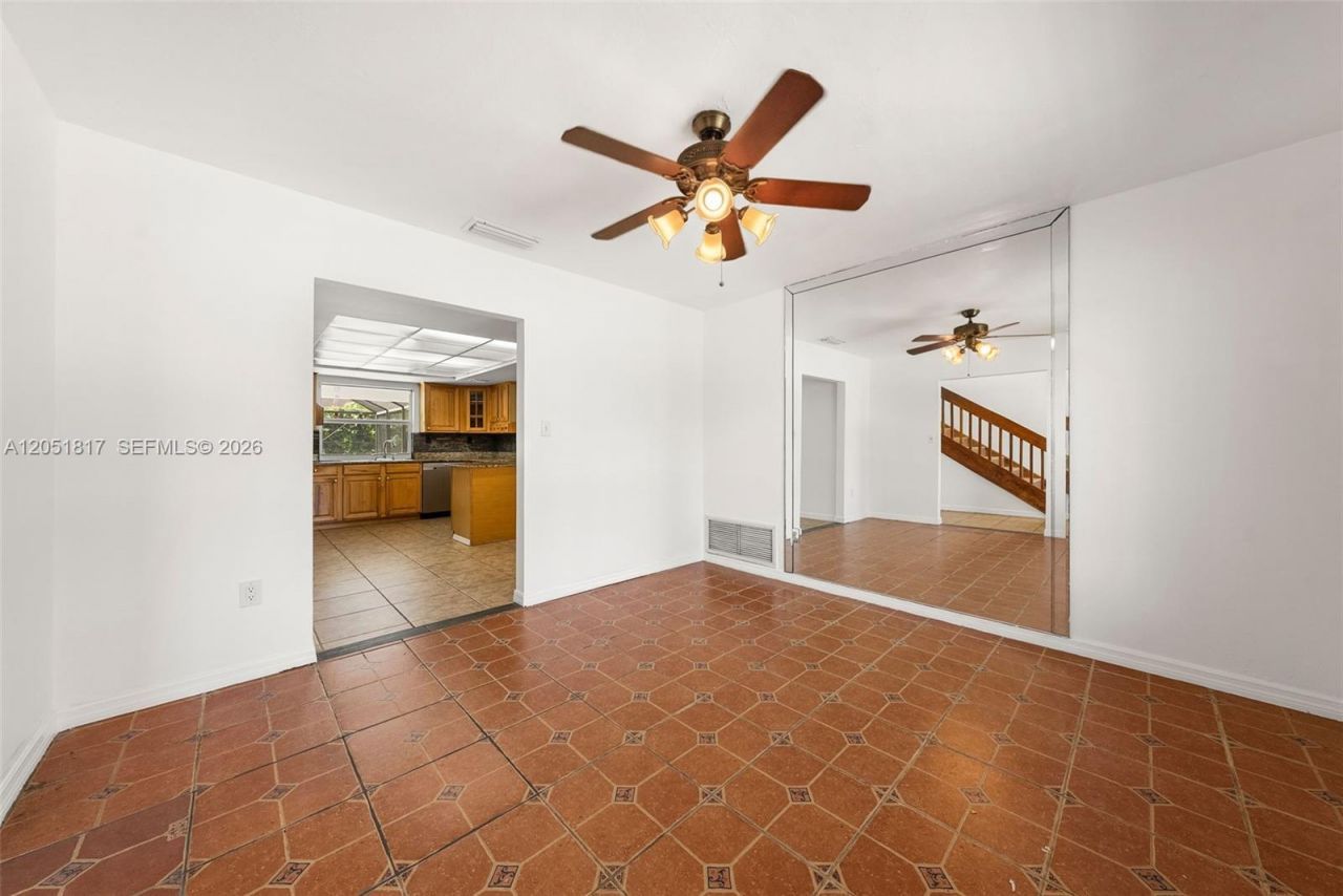 8744 SW 176th Ter , Palmetto Bay, FL 33157 Photo