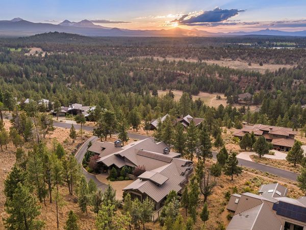 1659 NW Wild Rye Circle, Bend, OR 97703