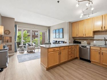 929 Portland Avenue, Unit 208, Minneapolis, MN 55404