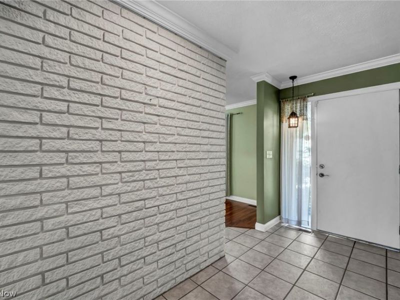 18389 Falling Water Road, Strongsville, OH 44136 Photo 14