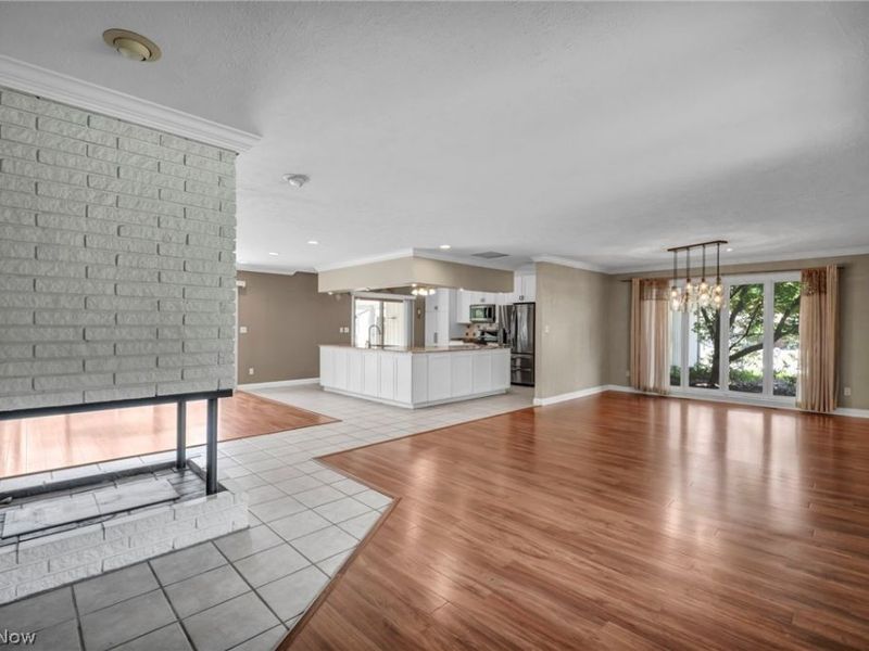 18389 Falling Water Road, Strongsville, OH 44136 Photo 15