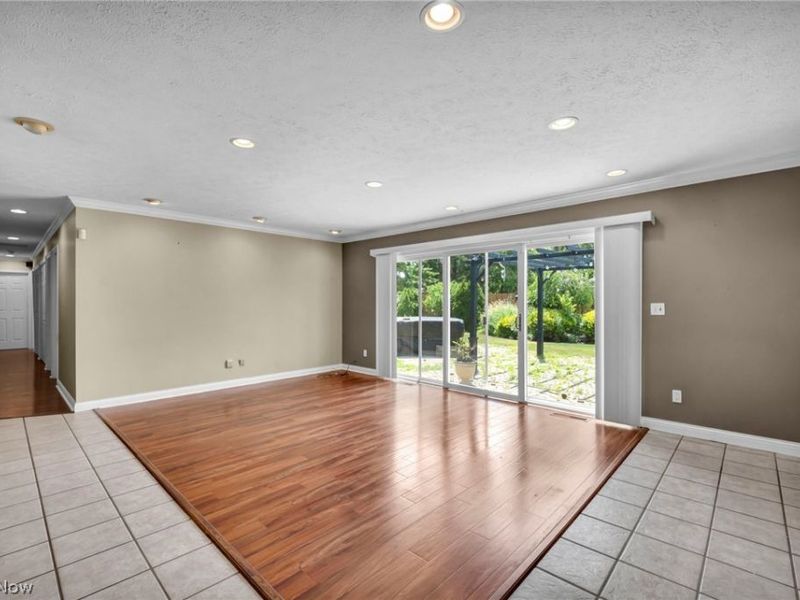 18389 Falling Water Road, Strongsville, OH 44136 Photo 19