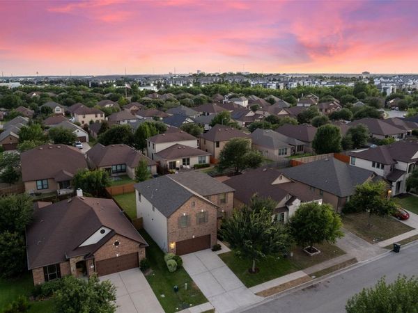 905 Oatmeal DR, Pflugerville, TX 78660