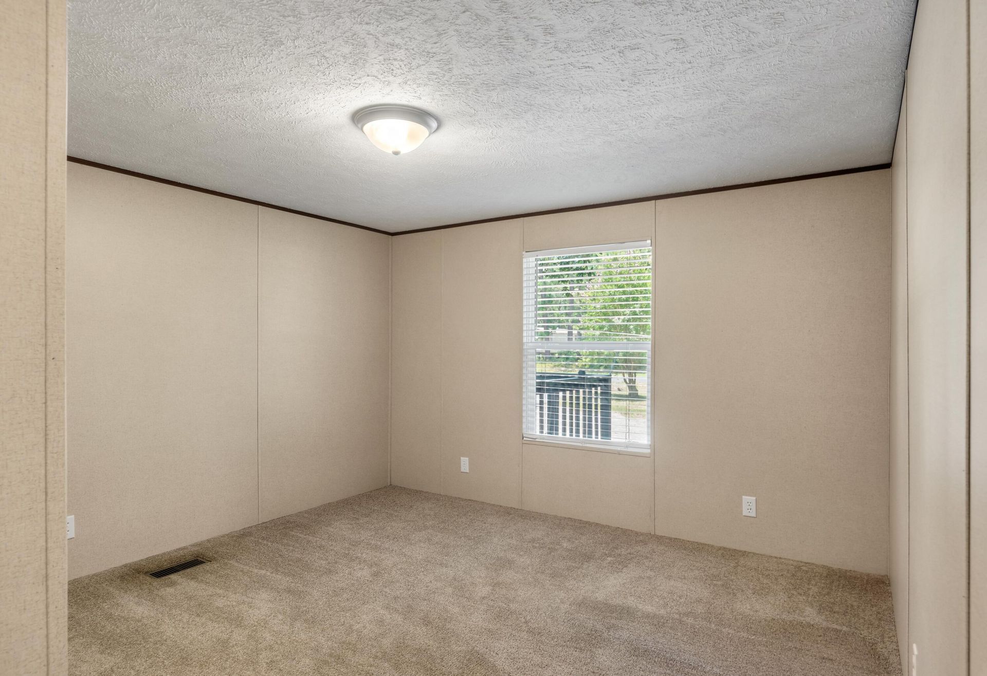 470 Pauline Drive Photo 29