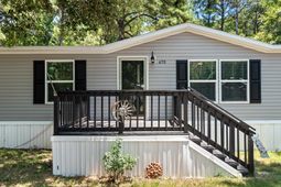 470 Pauline Drive photo 4