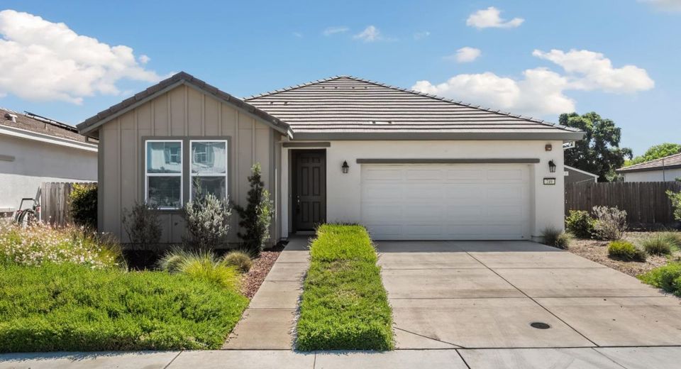 749 Creekview Cir, Galt, CA 95632 Photo