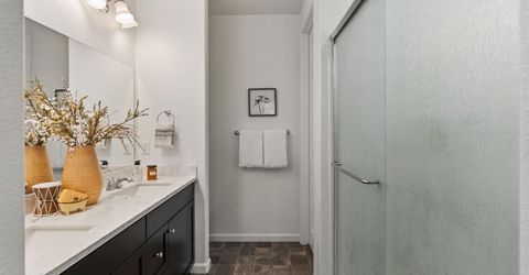 749 Creekview Cir, Galt, CA 95632 Photo