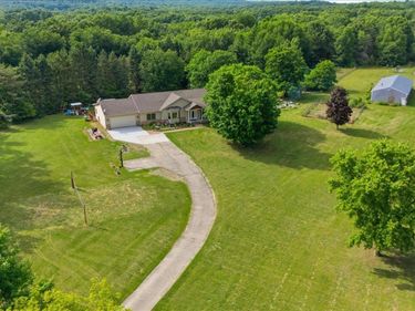 1350 Bald Eagle Lake Road, Groveland Township, Mi 48462