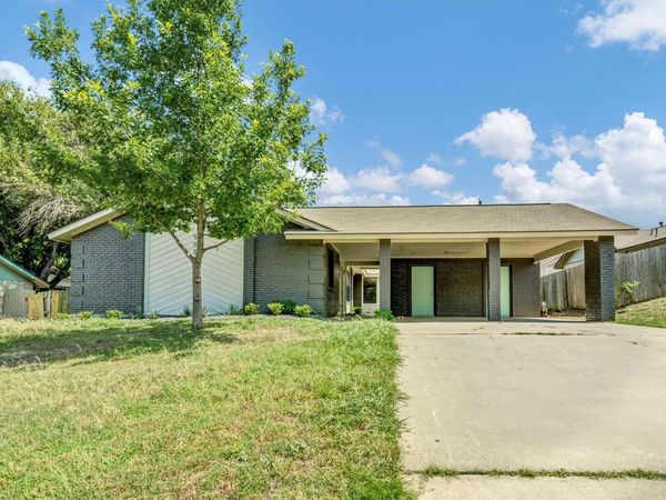 505 Old West DR, Unit B, Round Rock, TX 78681