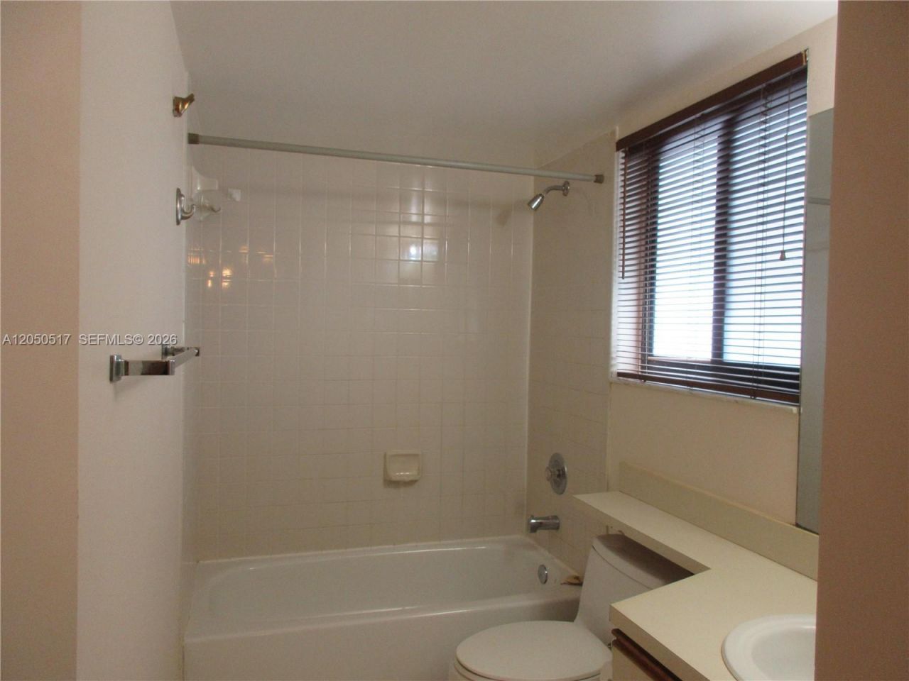 15545 N Miami Lakeway N , Unit 211, Miami Lakes, FL 33014 Photo