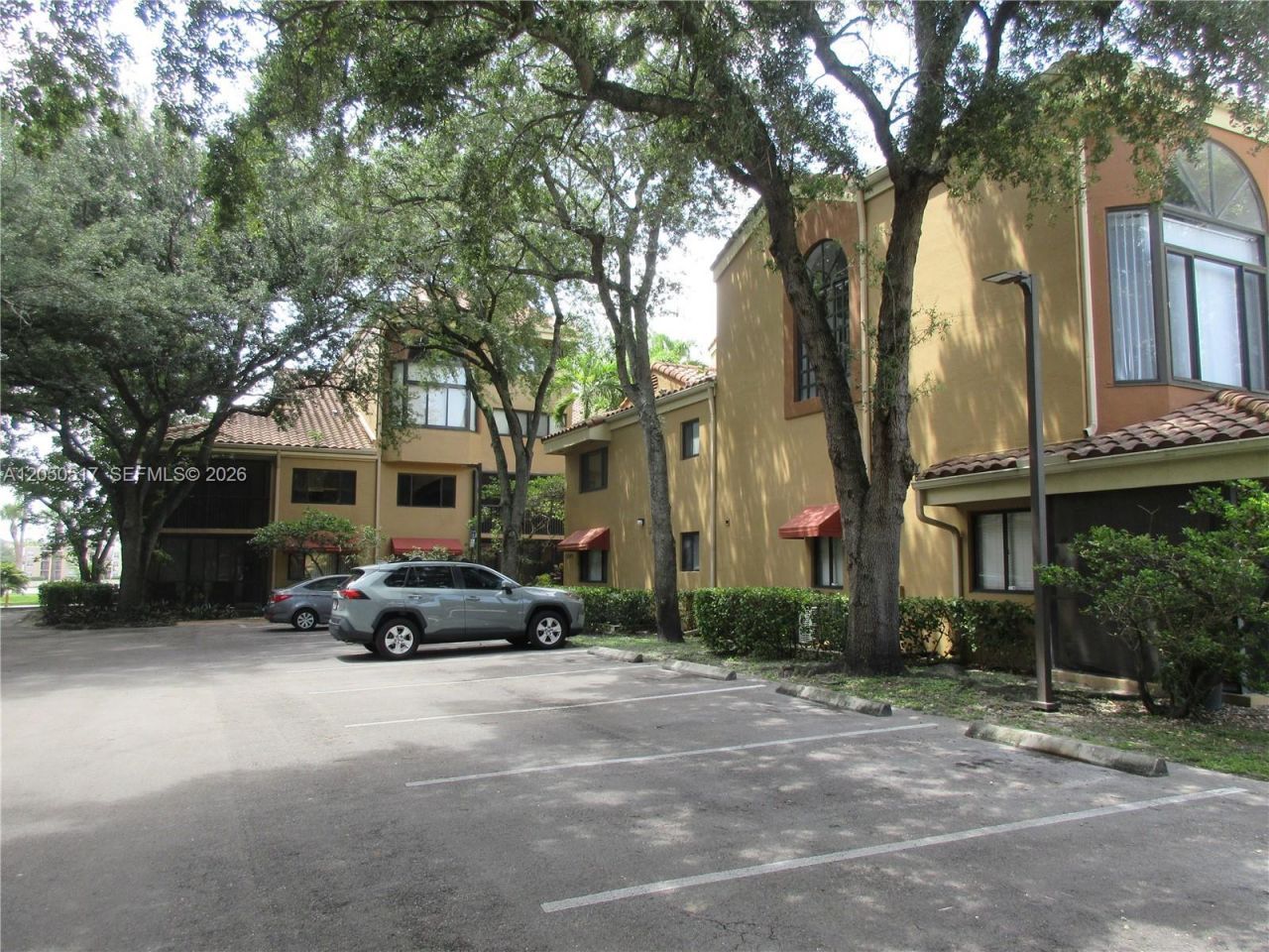 15545 N Miami Lakeway N , Unit 211, Miami Lakes, FL 33014 Photo