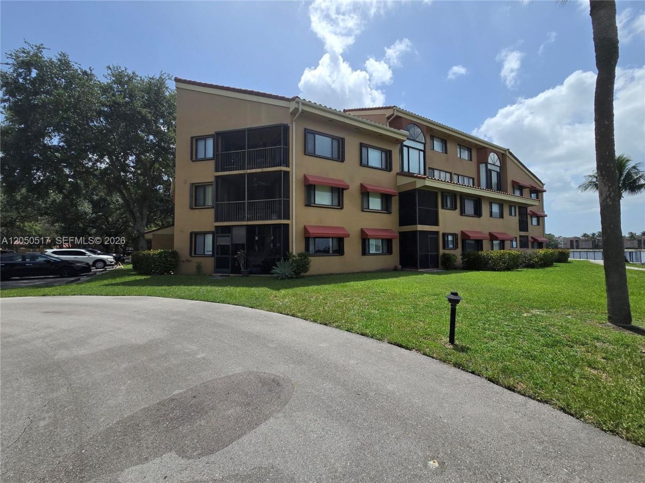 15545 N Miami Lakeway N , Unit 211, Miami Lakes, FL 33014 Photo