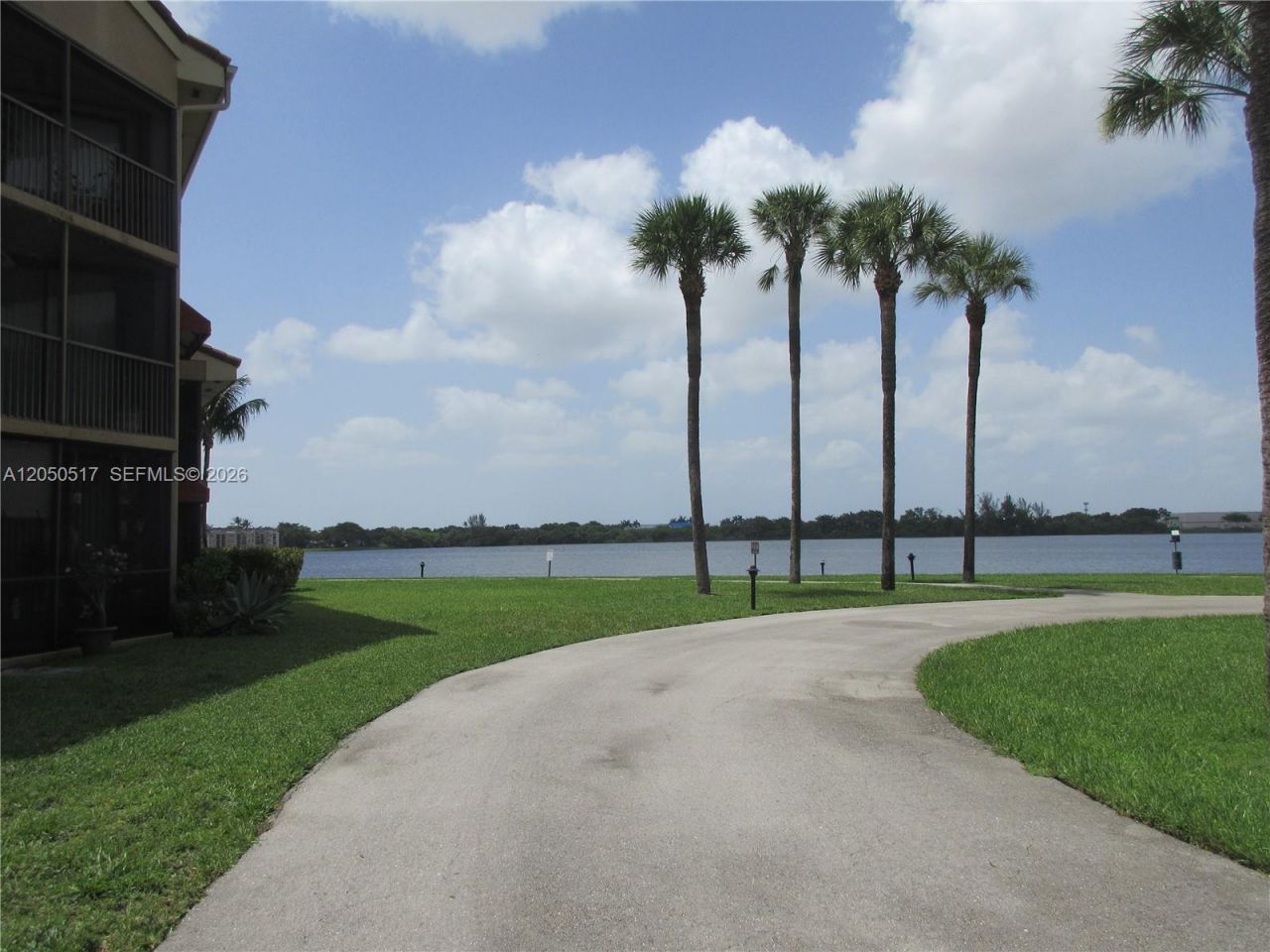 15545 N Miami Lakeway N , Unit 211, Miami Lakes, FL 33014 Photo