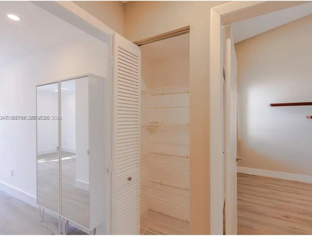 3525 Magellan Cir , Unit 626, Aventura, FL 33180 Photo
