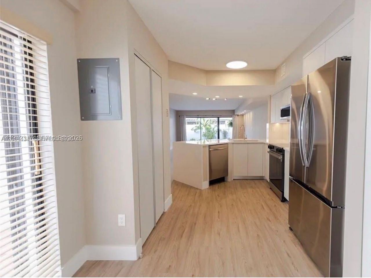 3525 Magellan Cir , Unit 626, Aventura, FL 33180 Photo