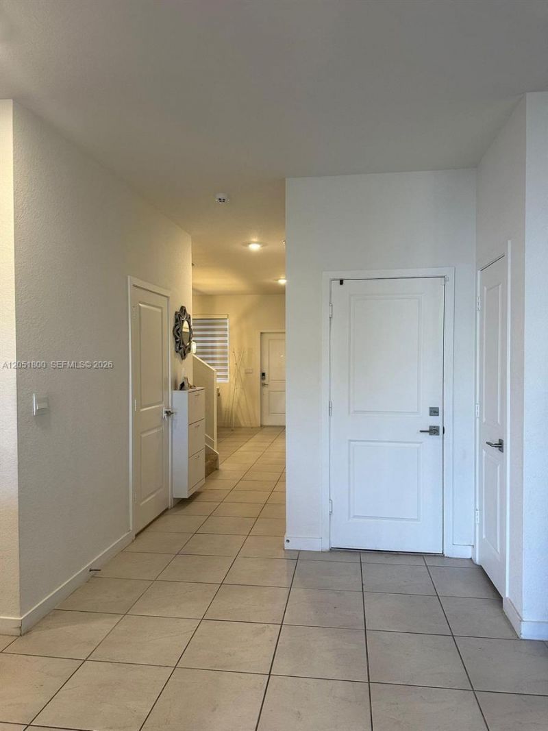 785 SE 18th St , Homestead, FL 33034 Photo