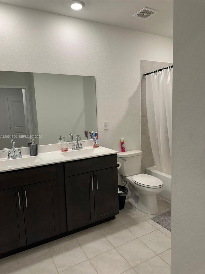 785 SE 18th St , Homestead, FL 33034 Photo