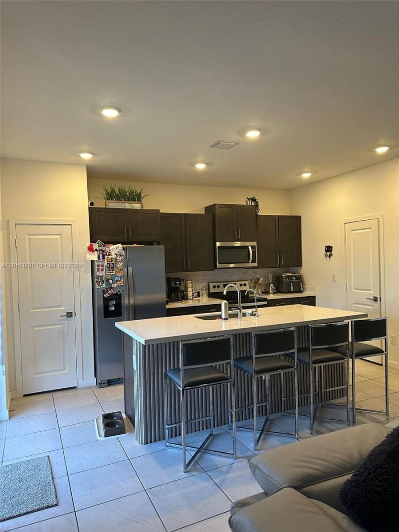 785 SE 18th St , Homestead, FL 33034 Photo