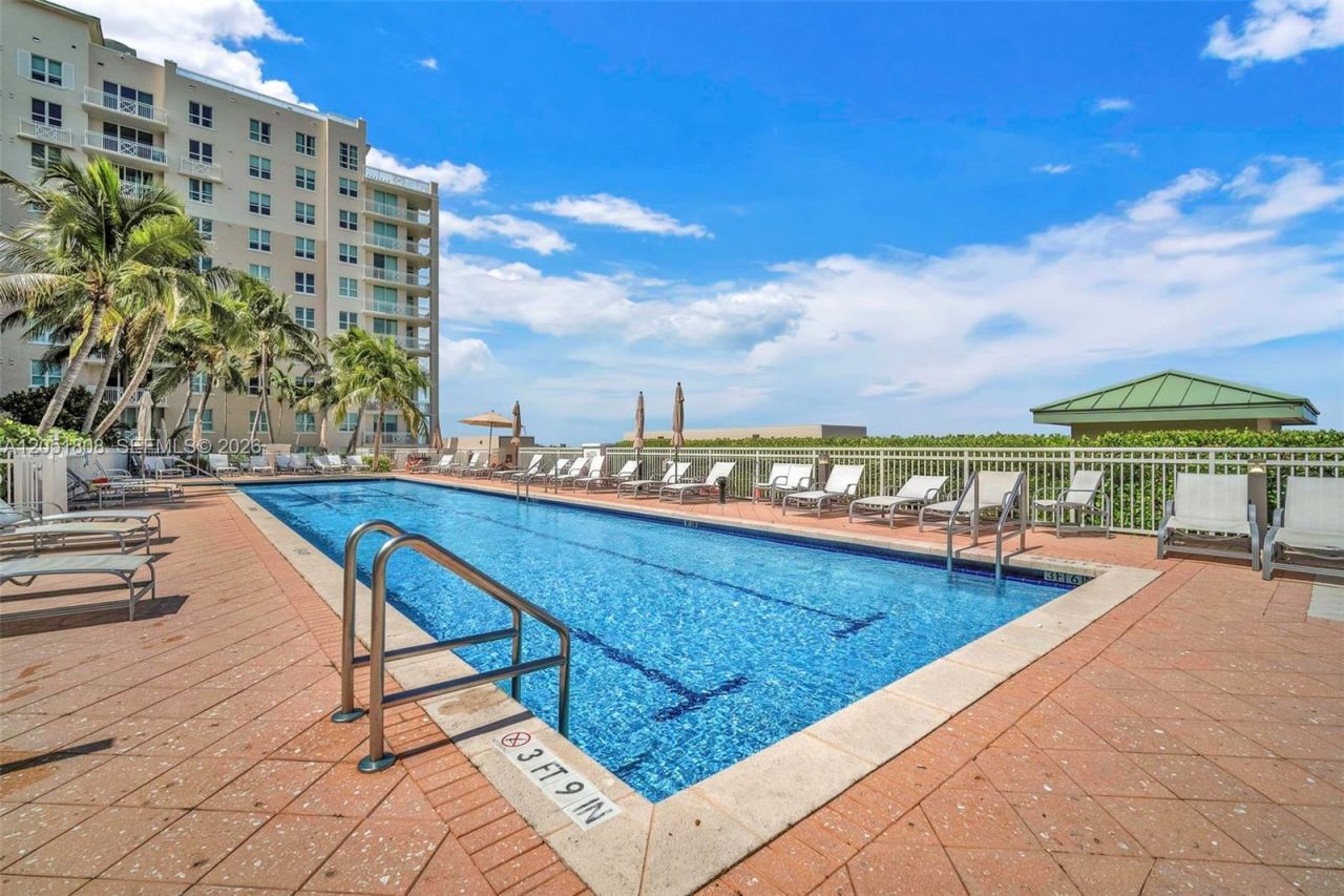 350 N Federal Hwy , Unit 707, Boynton Beach, FL 33435 Photo