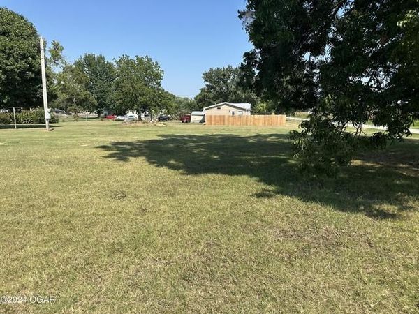 000 Spring & Elm Street , Newtonia, MO 64853