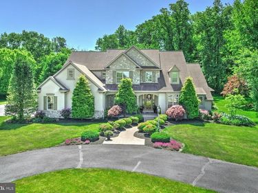 314 DEERFIELD DRIVE, EAST EARL, PA 17519