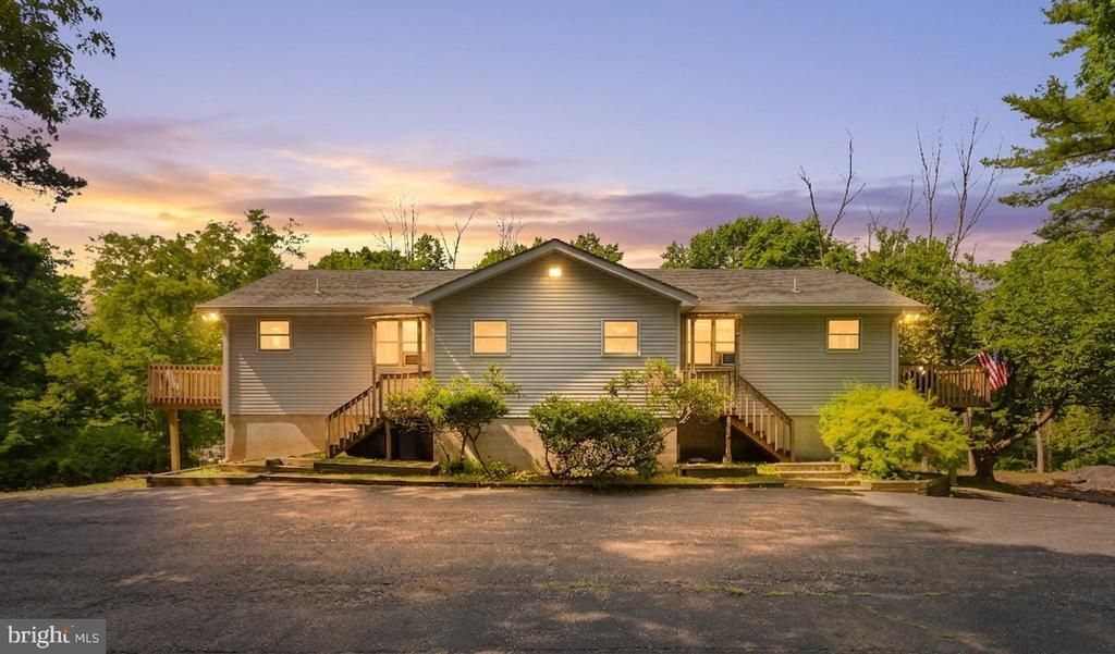 40 BRUSHY MOUNTAIN ROAD , EAST STROUDSBURG, PA 18301