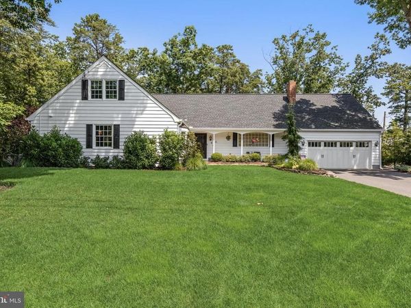 15 CAYUGA TRAIL , MEDFORD LAKES, NJ 08055