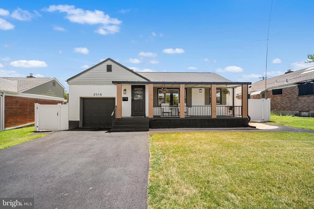 2518 W ELM STREET , ALLENTOWN, PA 18104
