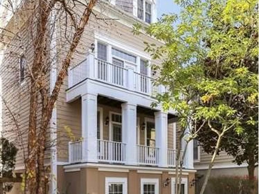 214 Hart Mews, Gaithersburg, MD 20878 Main Photo