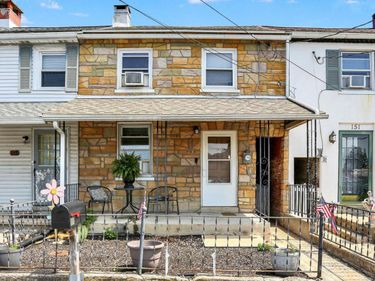 153 SPRING GARDEN STREET, LEESPORT, PA 19533