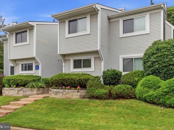 12 HILLCROFT WAY , NEWTOWN, PA 18940