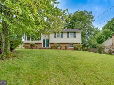 14715 LOCK DRIVE, CENTREVILLE, VA 20120