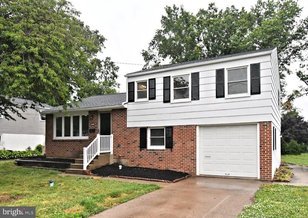 1017 EMERALD AVENUE , LANSDALE, PA 19446