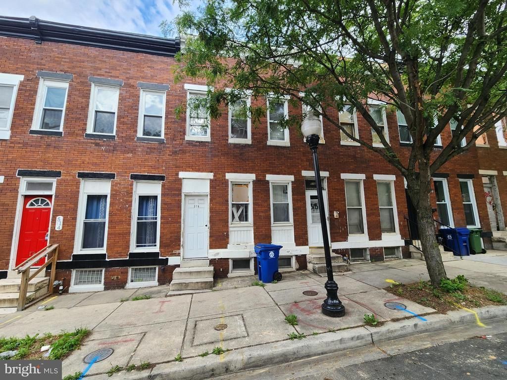 516 N Pulaski Street, Baltimore, MD 21223 Main Photo