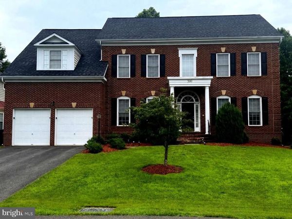 500 ASHAWAY LANE, UPPER MARLBORO, MD 20774